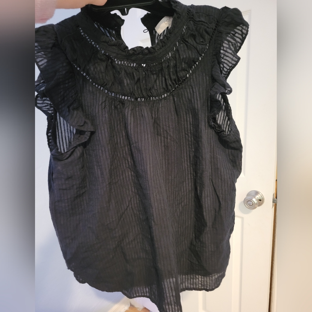 Black LOFT top
